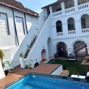 Old Courtyard *** Kochi